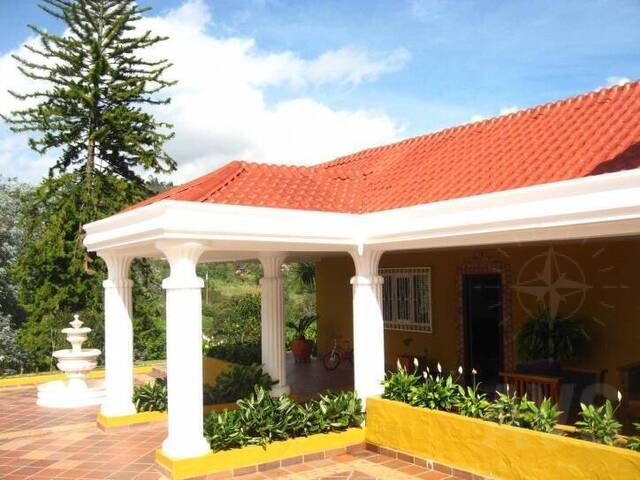 #1399 - Finca para Venta en Guarne - ANT - 3