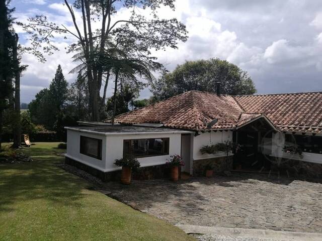 #4910 - Casa para Venta en Rionegro - ANT - 2